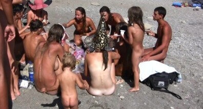 The vast oceanfront 1 Full HD video - The idea of personal freedom and self-acceptance is important in our nudist community