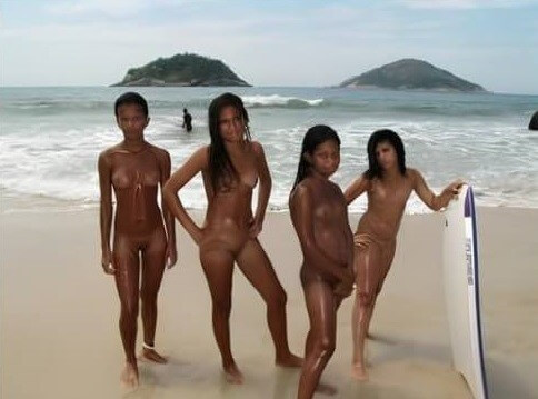 Warm Brazilian Beach Series 2 photo gallery - Connoisseurs of naturism choose nature
