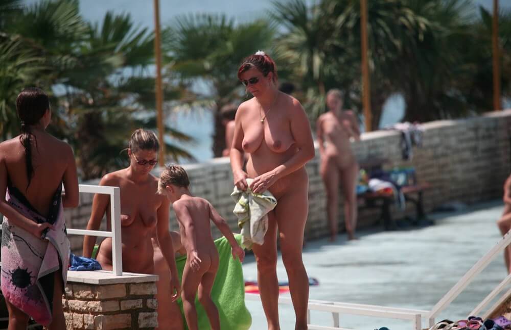 Boardwalk Biking pics - Nudism teaches you to appreciate the present