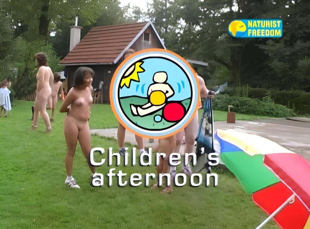 Naturist Freedom - Chi. Afternoon online version - Wearing less clothing is fashionable