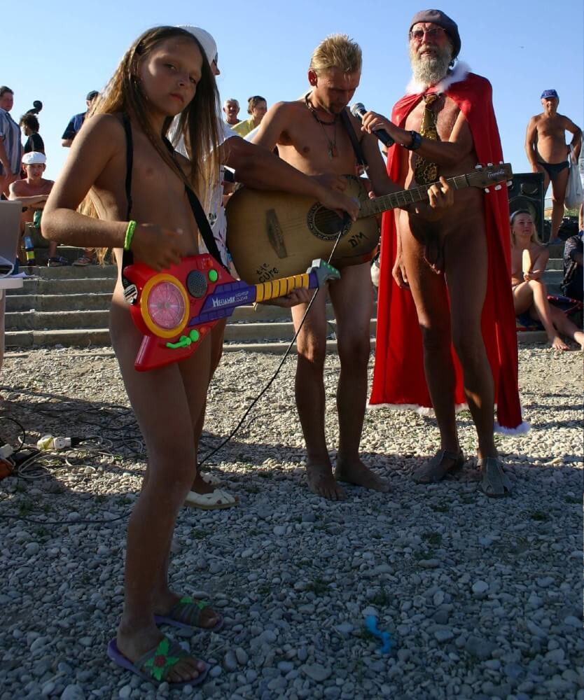 Naturist Beach Contests photos - The first step toward home nudism