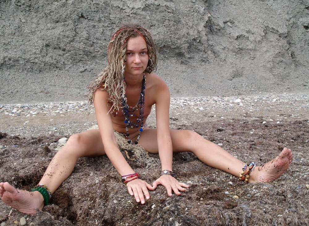 Naturists Rocky Stream Pixie Girls photos - Ethical principles and rules of conduct in nudist communities