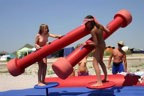Premium Content # 32 - Current trends in the development of the naturist movement