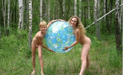 Crimea Family Sand Profile photo gallery - The sacred nature of the nude human form among naturists
