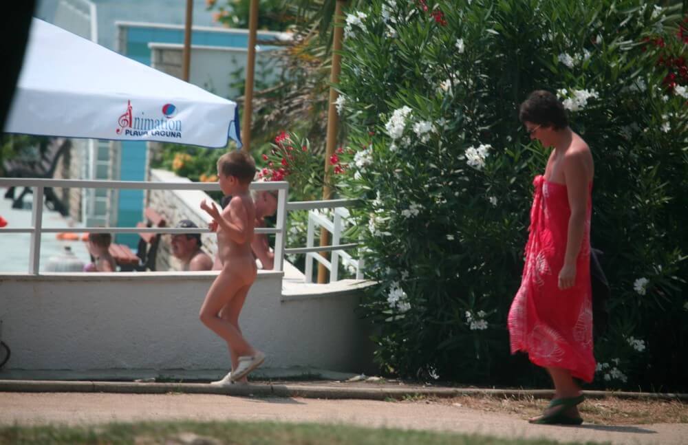 Naturist Pool Walkaround pics - Nudists value harmony and tranquility