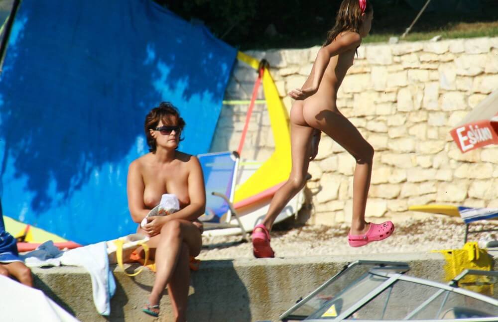 Bright Day Sun Tanning pics - Nudism and naturism bring you closer to nature