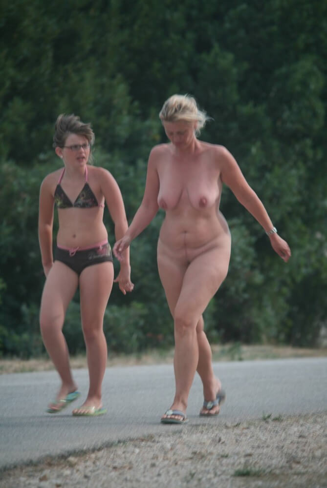 Cove FKK Visitor Grounds pics - Nudism promotes personal freedom