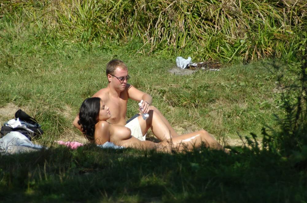 Photo Shoot Observation pics - Watching us naked in nature