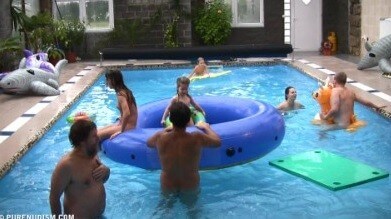 Piano pool and tennis Full HD - Nudism is freedom without limits