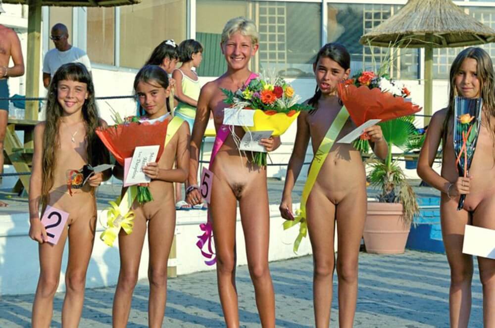 Beauty contest FR photos - Nudism helps you get rid of insecurities and clothes
