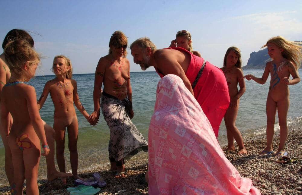 Water Drying Off pics - Naturism as the meaning of life