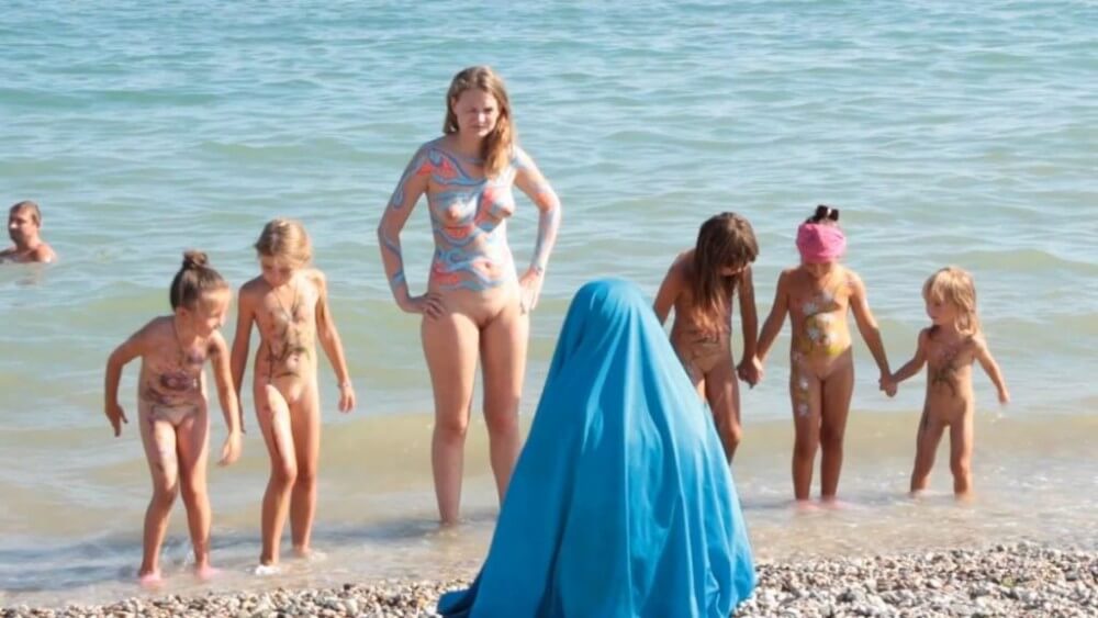 Neptune Day Full HD - Nudity in nudism is a form of honesty with oneself