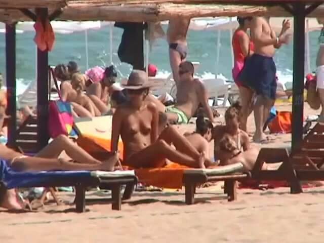 Beaches of solar Bulgaria - Naturists respect each other and those around them