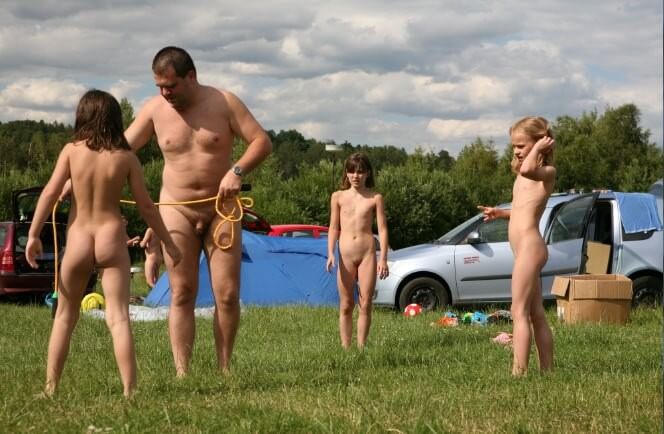 Naturism photo gallery # 38 - The concept of being without clothes