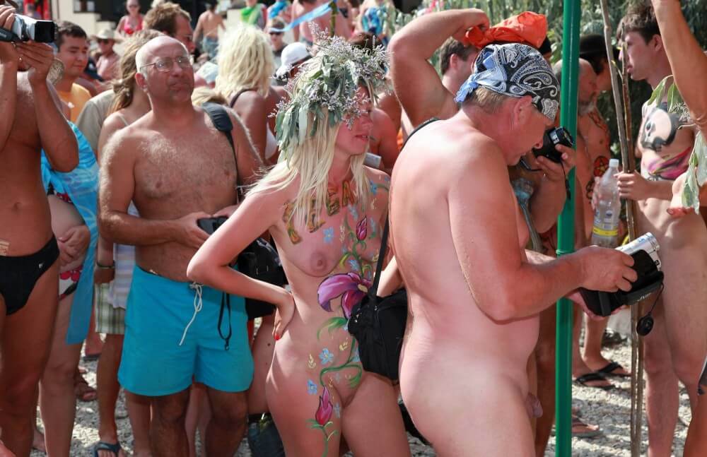 Neptune Painting Couple pics - Nudity in nudism is a form of honesty with oneself