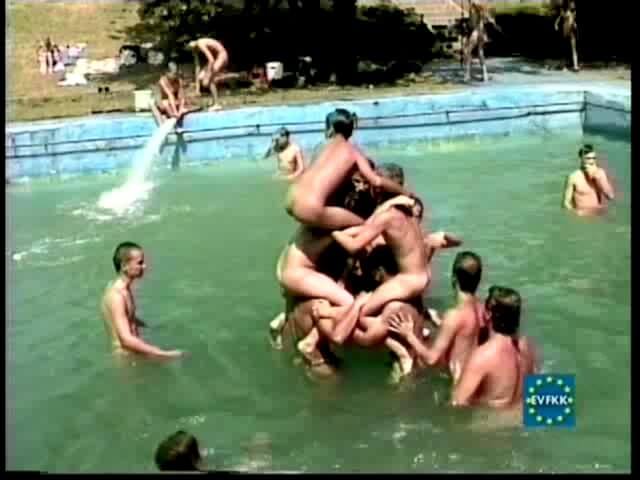 Helios Natura: Athletes of the Sun Eurovid - Nudist practices help foster respect for differences and individuality